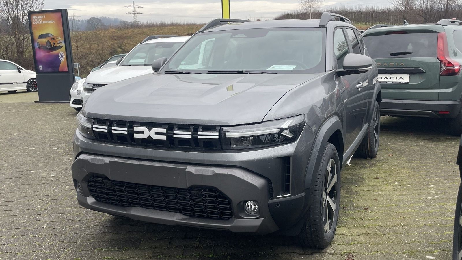 Fahrzeugabbildung Dacia Duster Journey Hybrid 155 Modell 2026