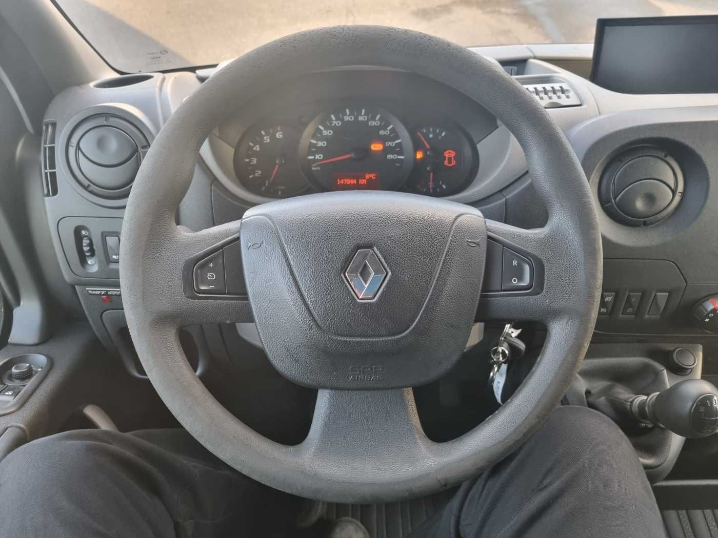 Fahrzeugabbildung Renault Master 2.3 dCi / KLUBB K26, 12m