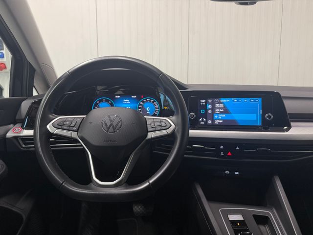 Golf VIII Variant Life 2.0 TDI DSG SHZ APP