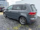 Volkswagen Touran R-LINE 1.5 TSI DSG ACC NAVI SHZ RFK Er... - Volkswagen Touran Tageszulassungen