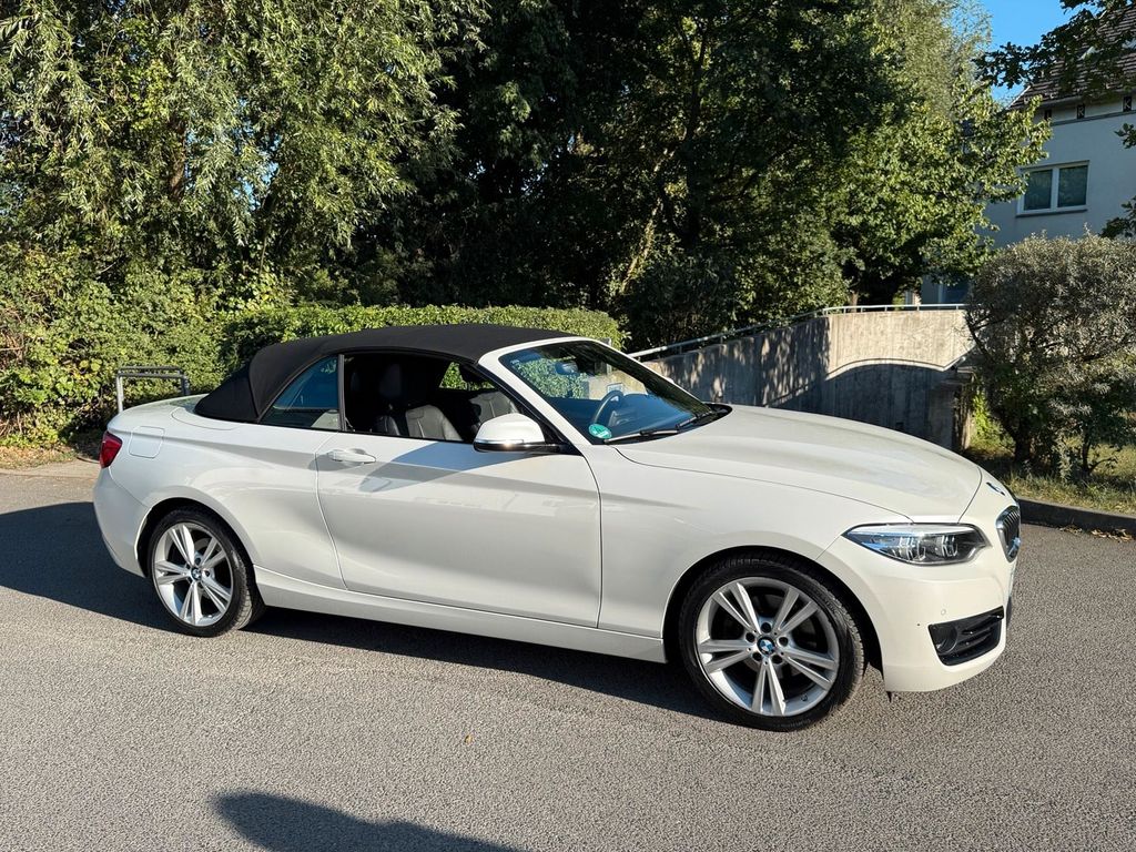 Image of BMW 220