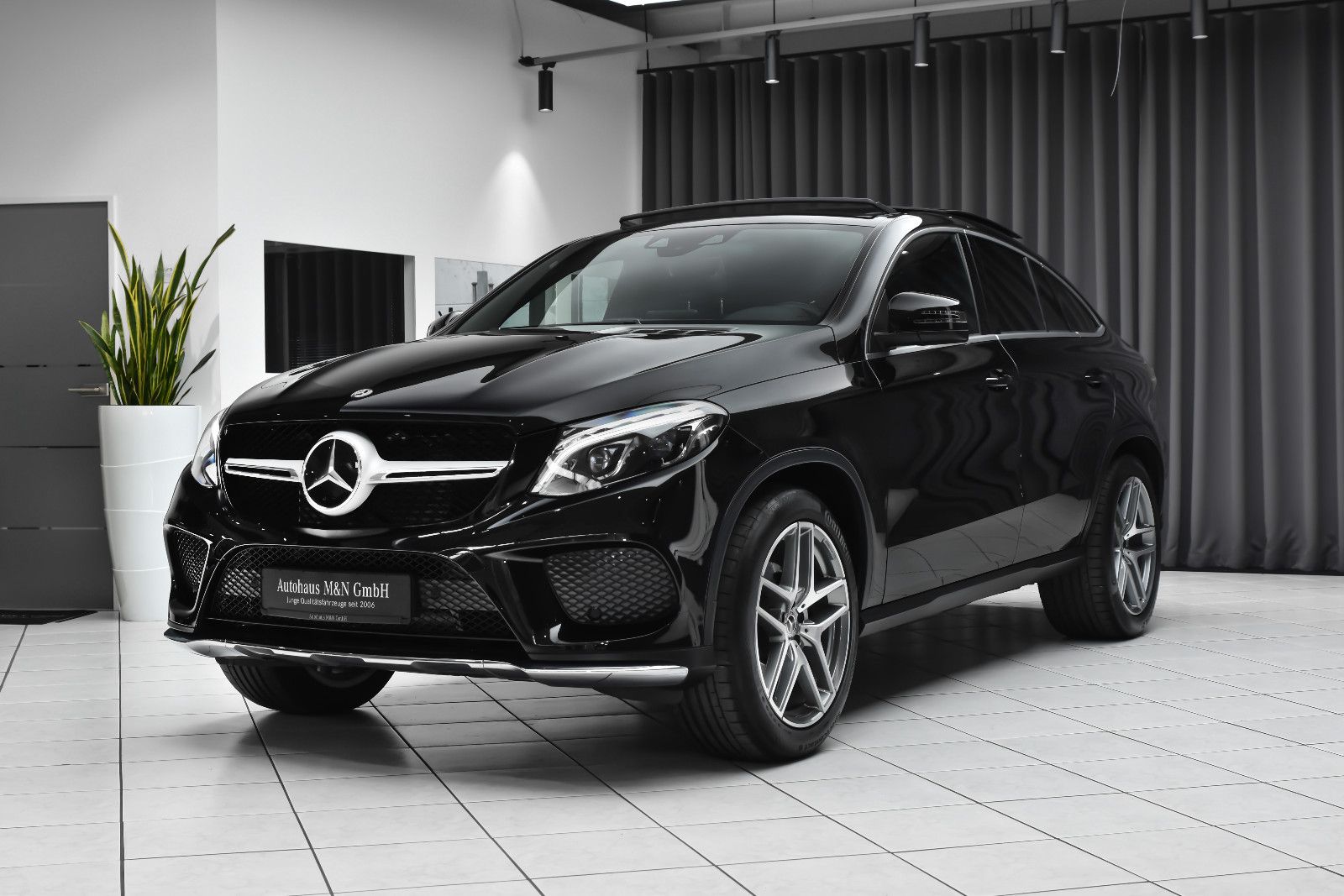 Mercedes-Benz GLE 350 d Coupé 4M Pano Luft AHK 3xAMG foto 1