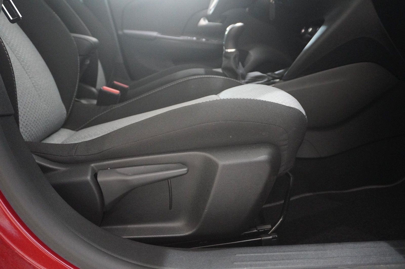 Fahrzeugabbildung Opel Corsa F 1.2 FACELIFT NAVI/LED/KAMERA/VIRTU./DAB+