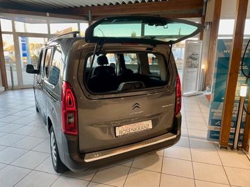 Citroën Berlingo Shine Blue HDI EAT8  AT Motor 5.800 KM