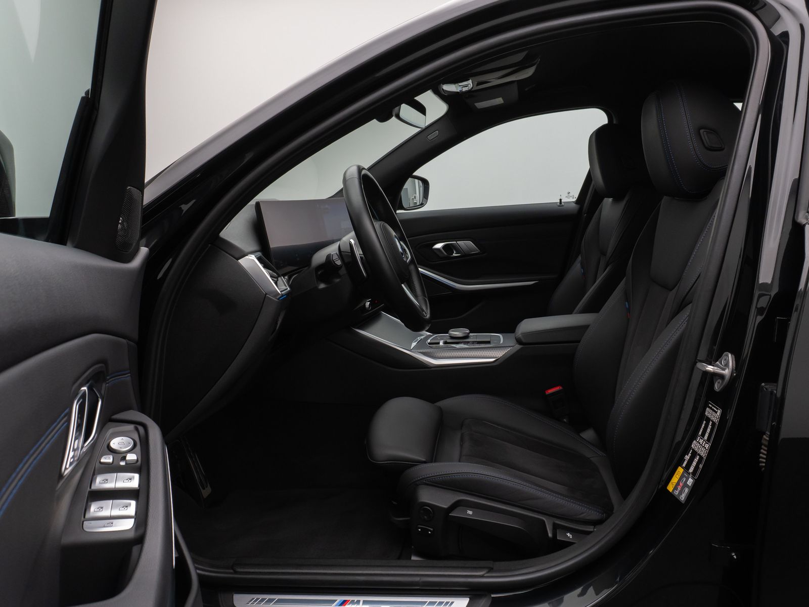 Fahrzeugabbildung BMW 330e M Sport Kamera DAB H/K Stop&Go LED 19Zoll