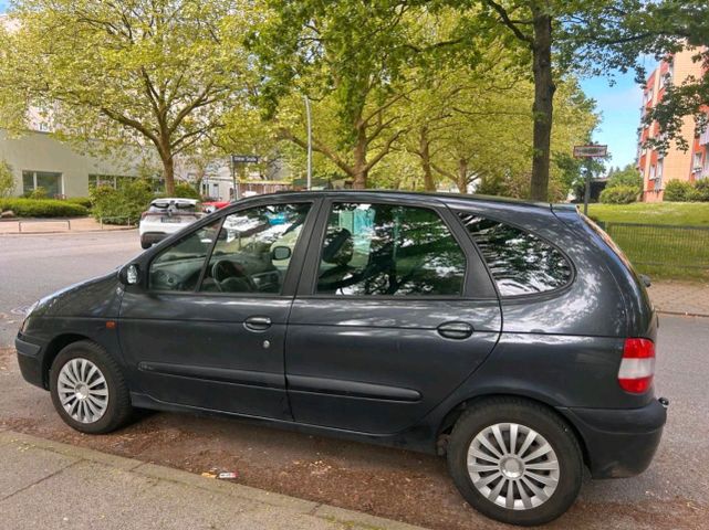 Renault Megane Scenic