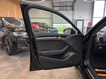 MYAUTOCENTER – Gebraucht- und Jahreswagen mit Werkstattservice in Pfaffenhofen Audi A3 Sportback *NAV*TEMPO*SitzHZ*2-ZONEN*PDC*