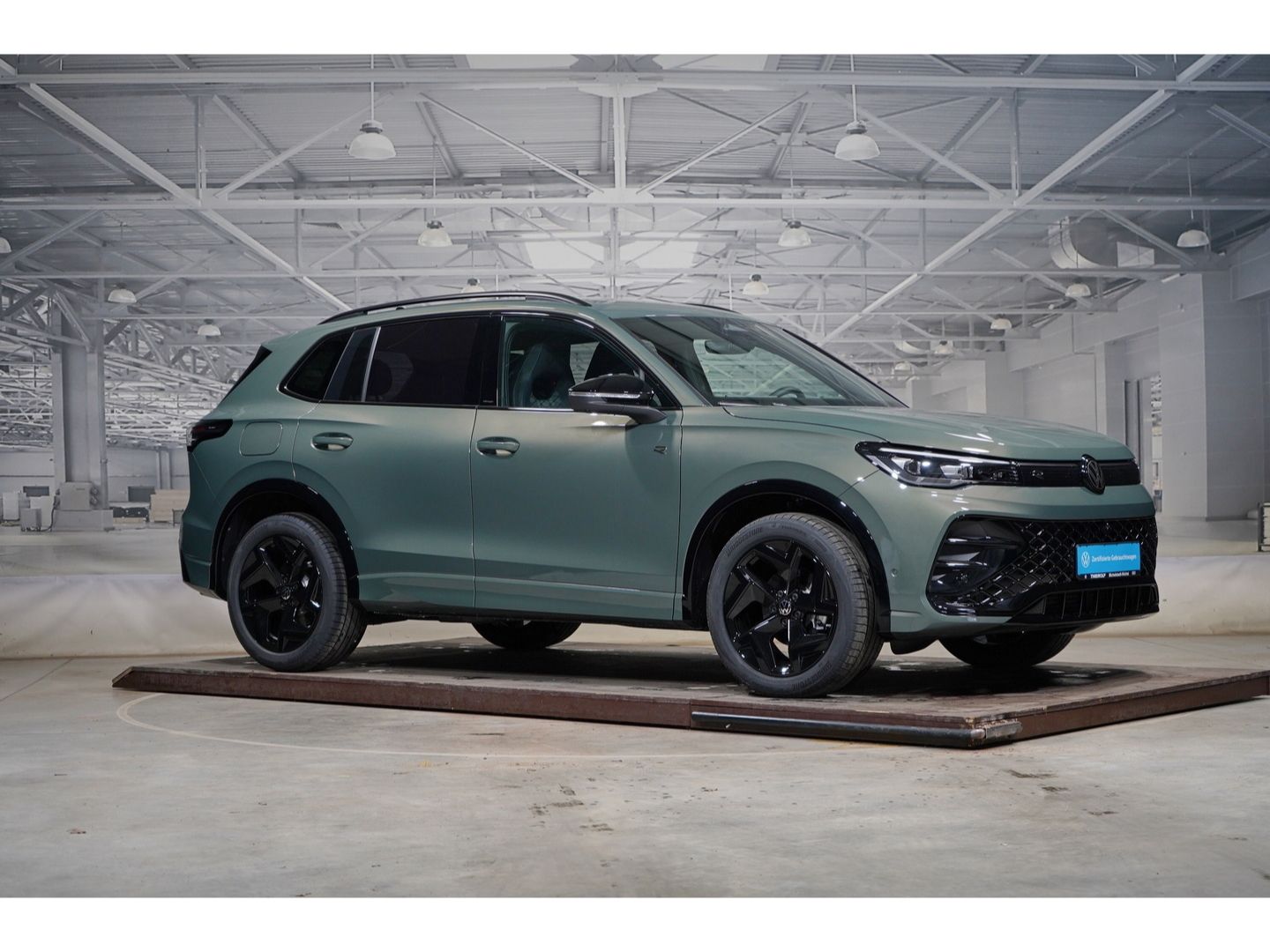 Volkswagen Tiguan R-Line 1.5 eTSI 360 AHK Black Style foto 4