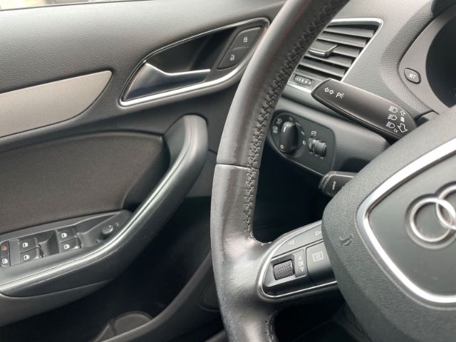 Fahrzeugabbildung Audi Q3 2.0 TDI AHK, Navi, Xenon, Tempomat, Sitzheizu