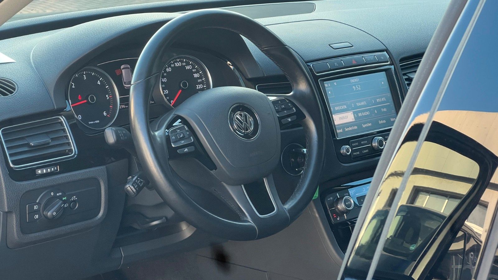 Fahrzeugabbildung Volkswagen Touareg V6 TDI BMT 4Motion*Xenon*RFK*AHK 3,5t*
