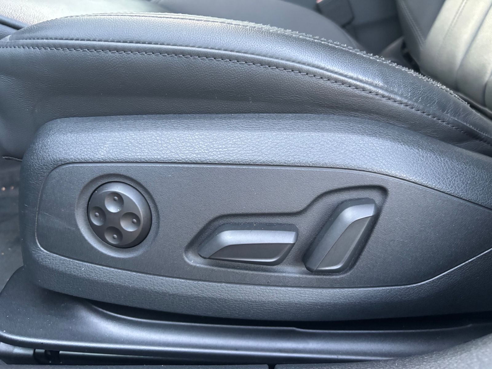 Fahrzeugabbildung Audi A5 Sportback 35 TFSI Sportpaket