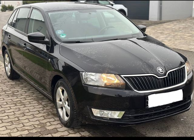 Skoda Rapid 1.6 TDI Ambition Spaceback Ambition