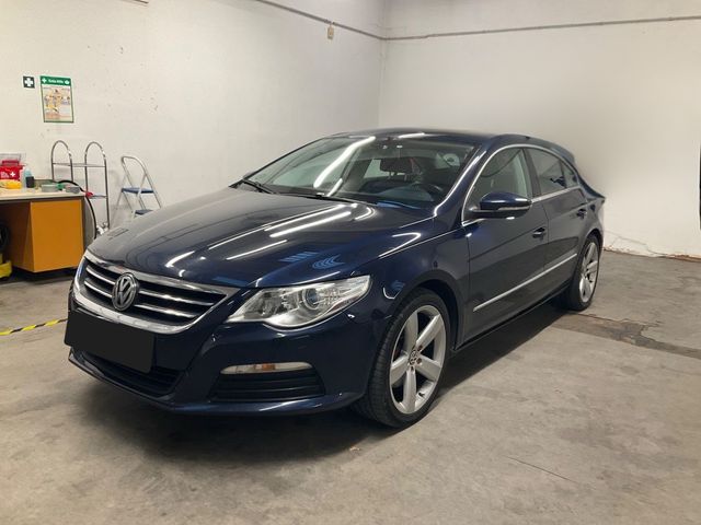 Volkswagen Passat CC 2.0 TDI Navi*Bi-Xenon*2.Hand