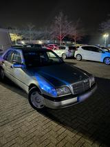 Mercedes-Benz GEPFLEGTER Mercedes c180 w202 - Mercedes-Benz C 180: W202