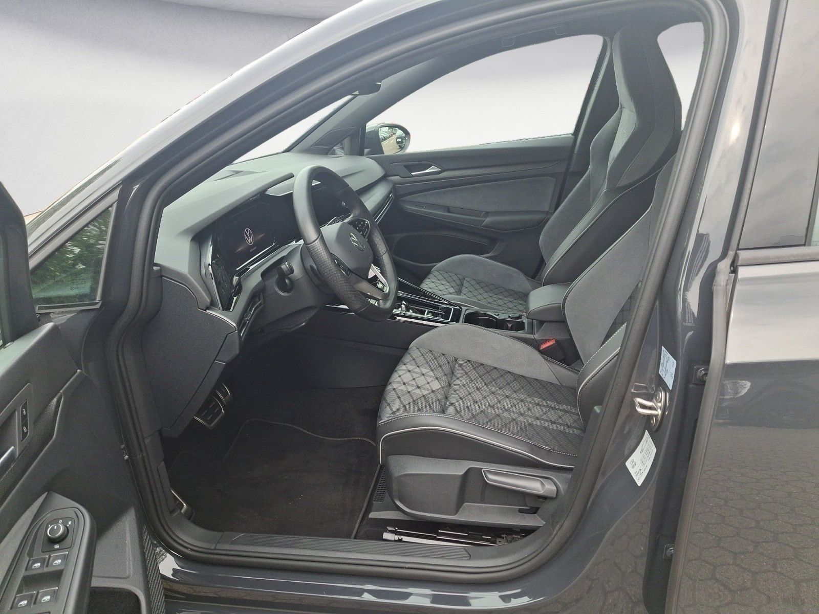 Volkswagen Golf - Bild 8