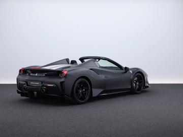 صورة 6 لـ 2020 Ferrari 488 PISTA