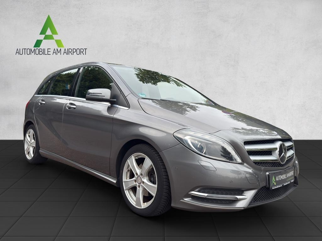 Mercedes-Benz B 180