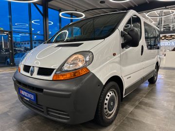 Renault Trafic Combi L1H1 2,7t  verglast*9- Sitzer*AHK*