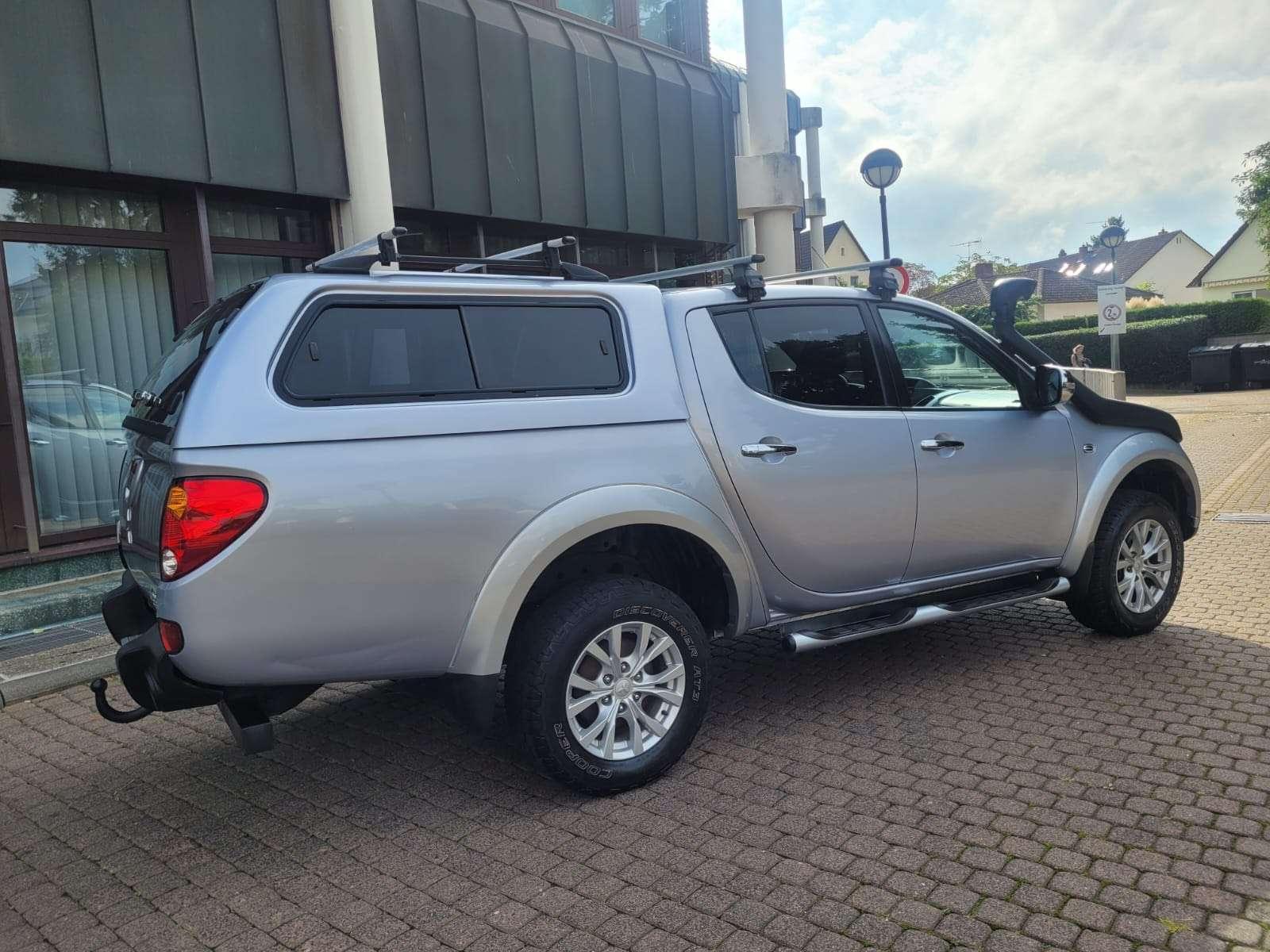 Mitsubishi L200 Diamant Edition 4WD Aut.-HARDTOP-AHK 3000 K