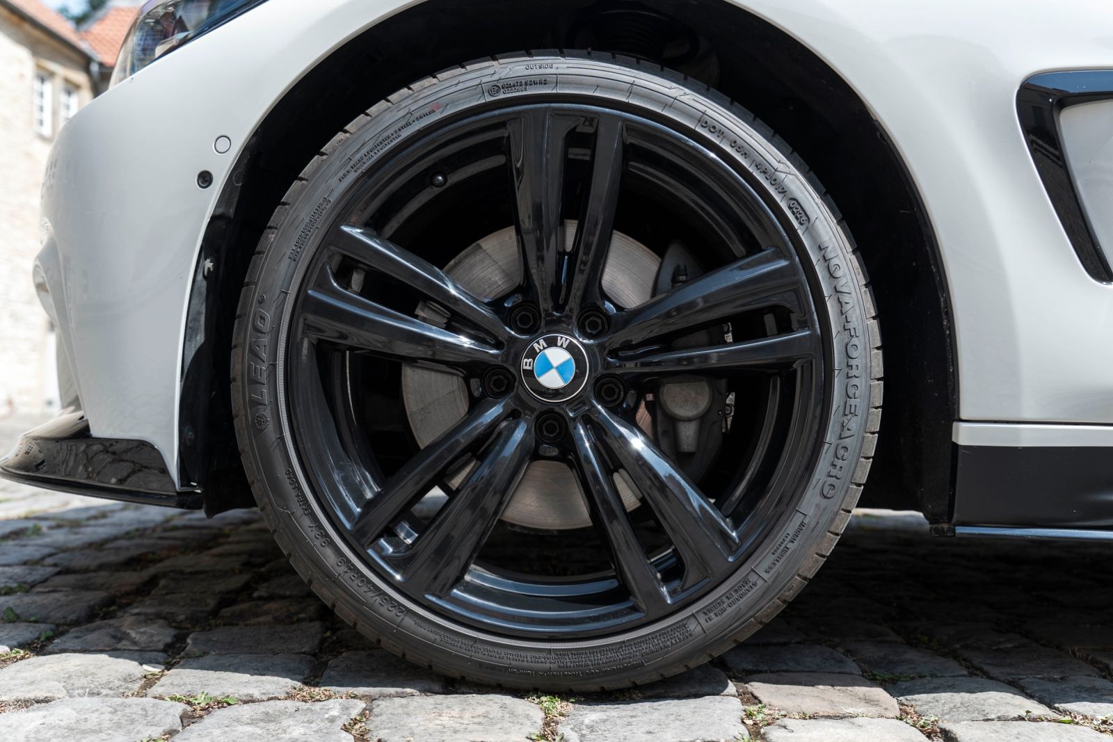 Fahrzeugabbildung BMW 430IX M-PERFORMANCE H&K HUD LED KAM CARPLAY ALC