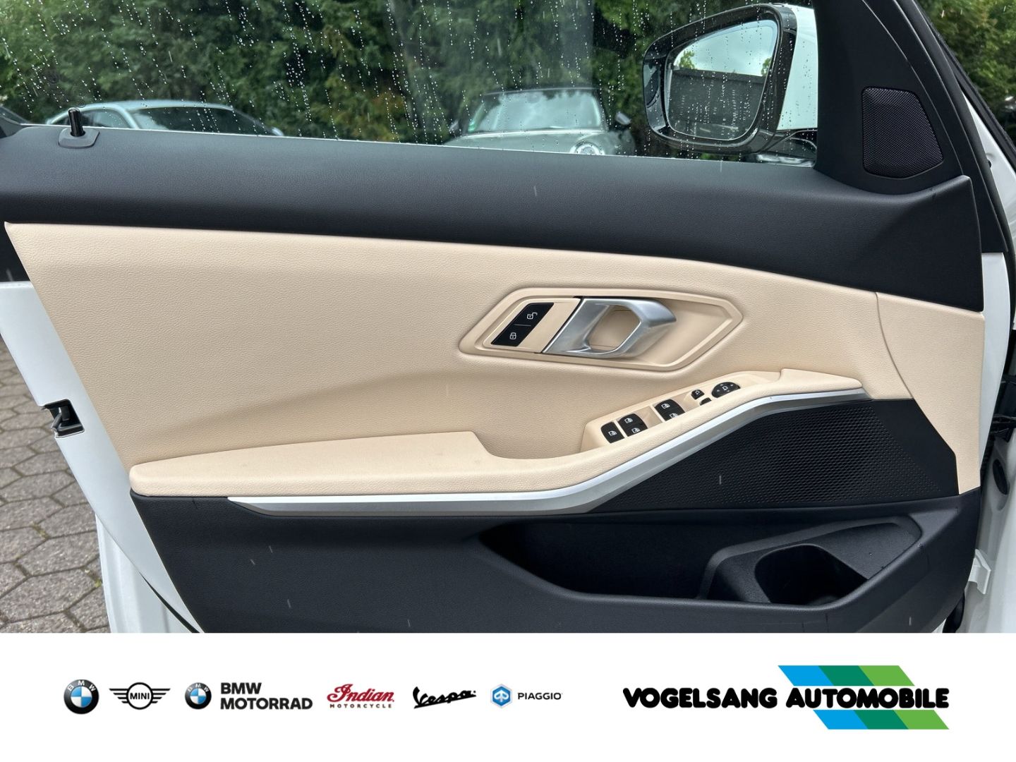 Fahrzeugabbildung BMW 320 d Lim.,M Sport,AHK,ACC,HIFI,Curved Display