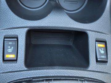 Nissan Qashqai Tekna*AHK*LED*Navi*SHZ*Kamera*PDC*