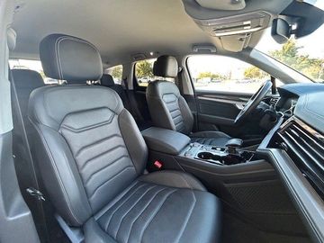 Volkswagen Touareg - 9