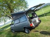 Volkswagen T4 California Campervan 110PS LPG unfallfr., TÜV - graue Volkswagen T4 California