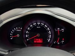 KIA Sportage Attract 2WD*KLIMA*KAMERA*SHZ*NAVI*TOP KIA Sportage Attract 2WD*KLIMA*KAMERA*SHZ*NAVI*TOP