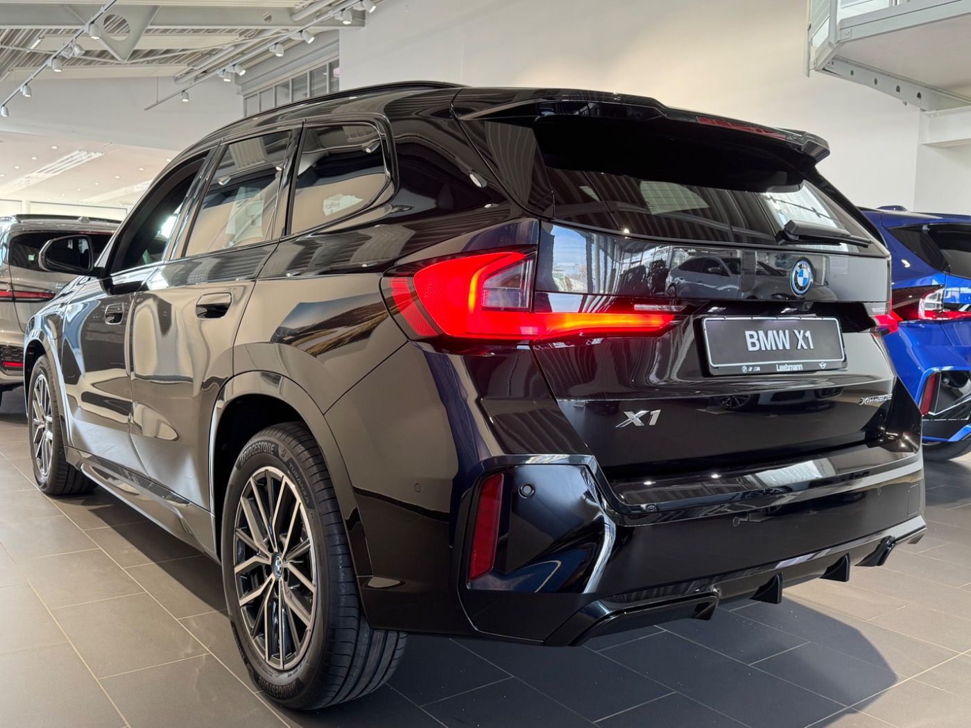 Fahrzeugabbildung BMW X1 xDrive30e M-Sportpaket Innovationspaket/AHK