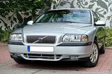 Volvo S80 2.4 Auto. 5-Zyl. Limo - gemütlic... - gebrauchte Volvo S80 aus dem Jahr 2001