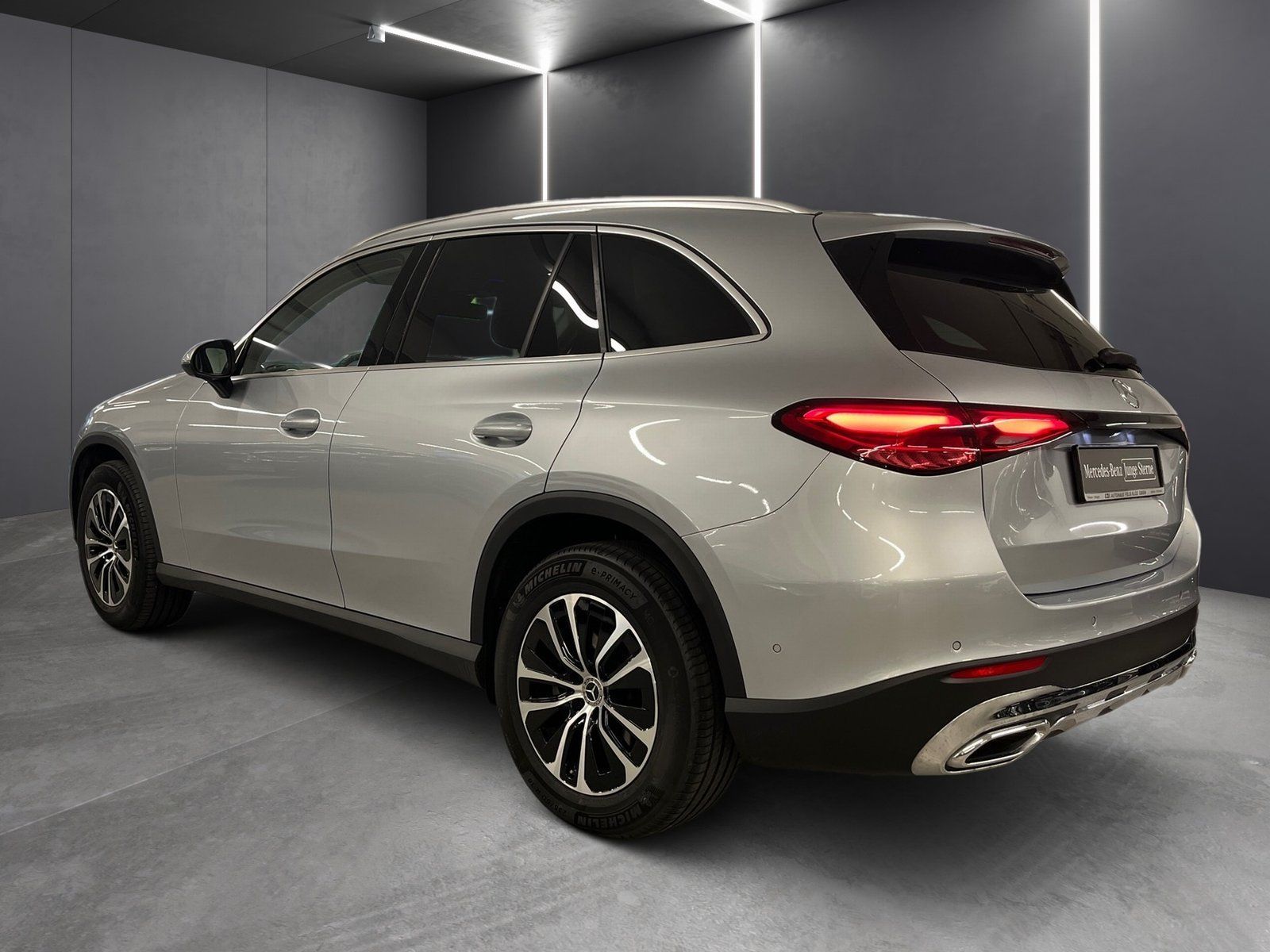 Fahrzeugabbildung Mercedes-Benz GLC 220 d 4M Avantgarde*Kamera*Totwinkel*Ambient