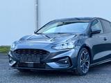 Ford Focus Lim. ST-Line LED/ACC/Bang & Olufsen - Ford Focus Gebrauchtwagen in Stuttgart