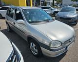 Opel Corsa 1.2 16V Edition 2000 - Opel Corsa Edition-2000