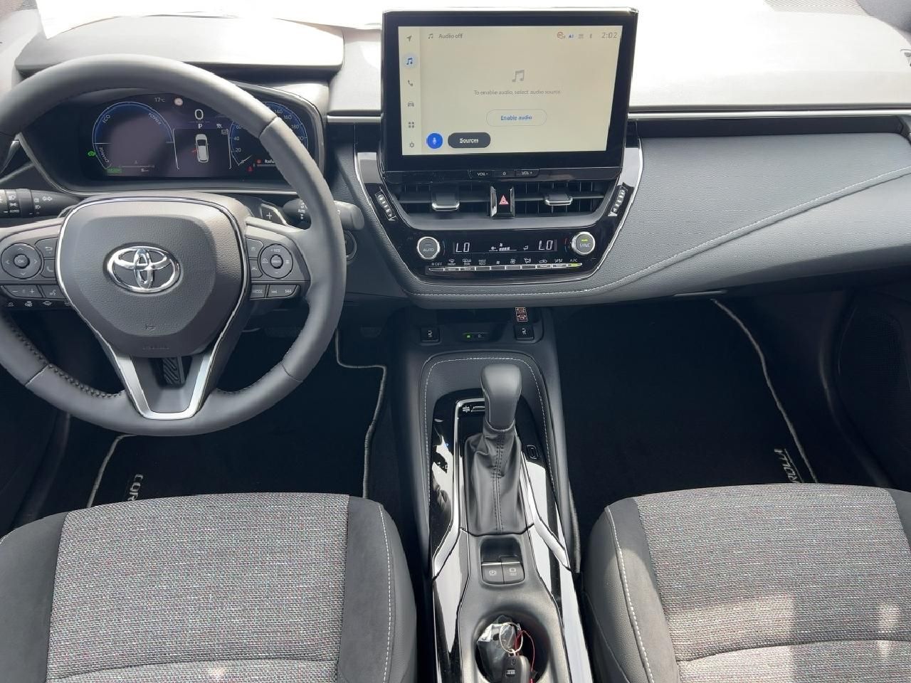 Fahrzeugabbildung Toyota Corolla TS 2,0 Hybrid Teamplayer + Technik-Paket