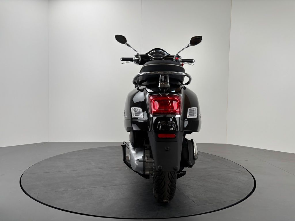 Fahrzeugabbildung Vespa GTS 310 FL SUPER *NEUFAHRZEUG + GARANTIE*