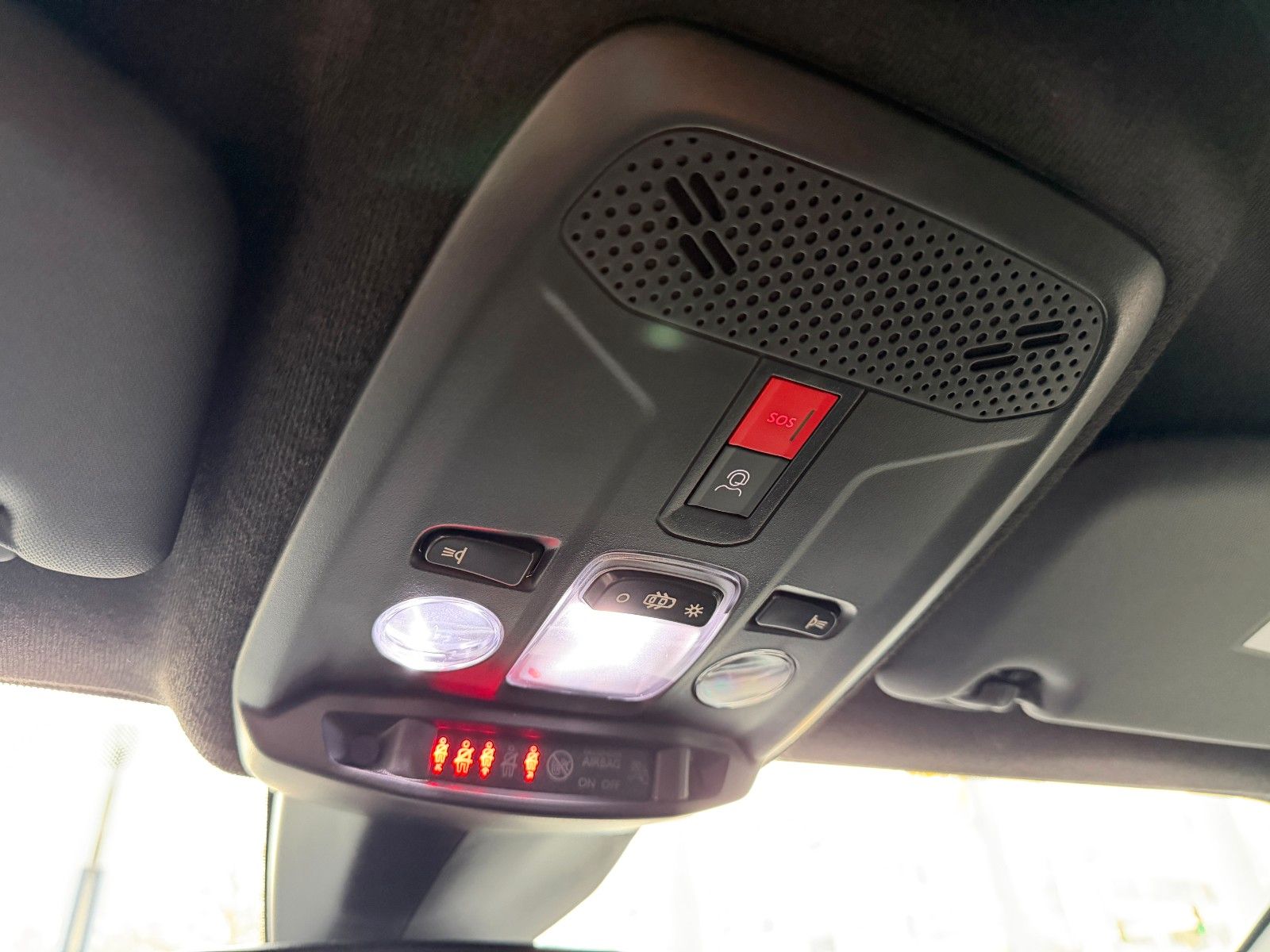 Fahrzeugabbildung Opel Corsa F GS 130 PS Automatik/Navi/Kamera!