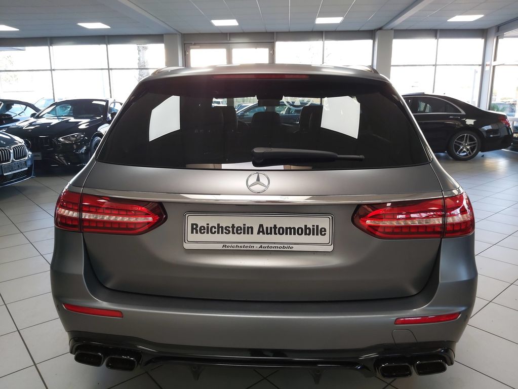 Mercedes-Benz E 63 AMG S 4M T NIGHT 154 T NP AIRM NETTO 52.600