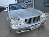Mercedes-Benz C 200 Kompressor*NAVI*TEMPOMAT*AHK*KLIMA - gebrauchte Mercedes-Benz C 200 aus dem Jahr 2003