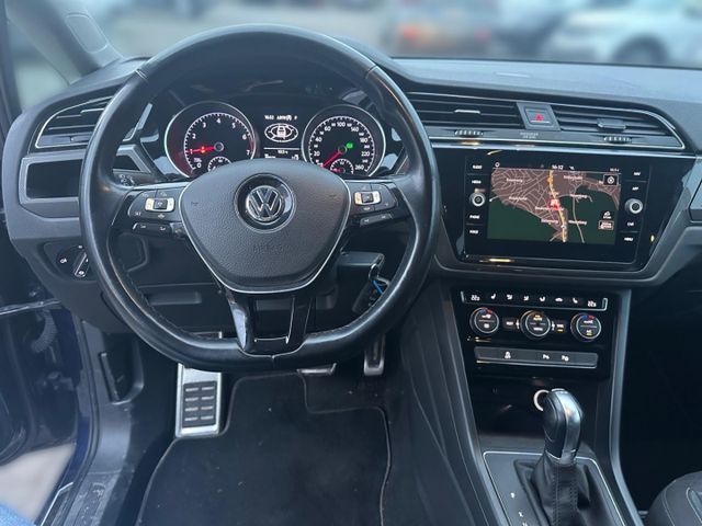 Touran IQ.DRIVE 1.5 TSI DSG ACC Navi 7-Sitzer PD