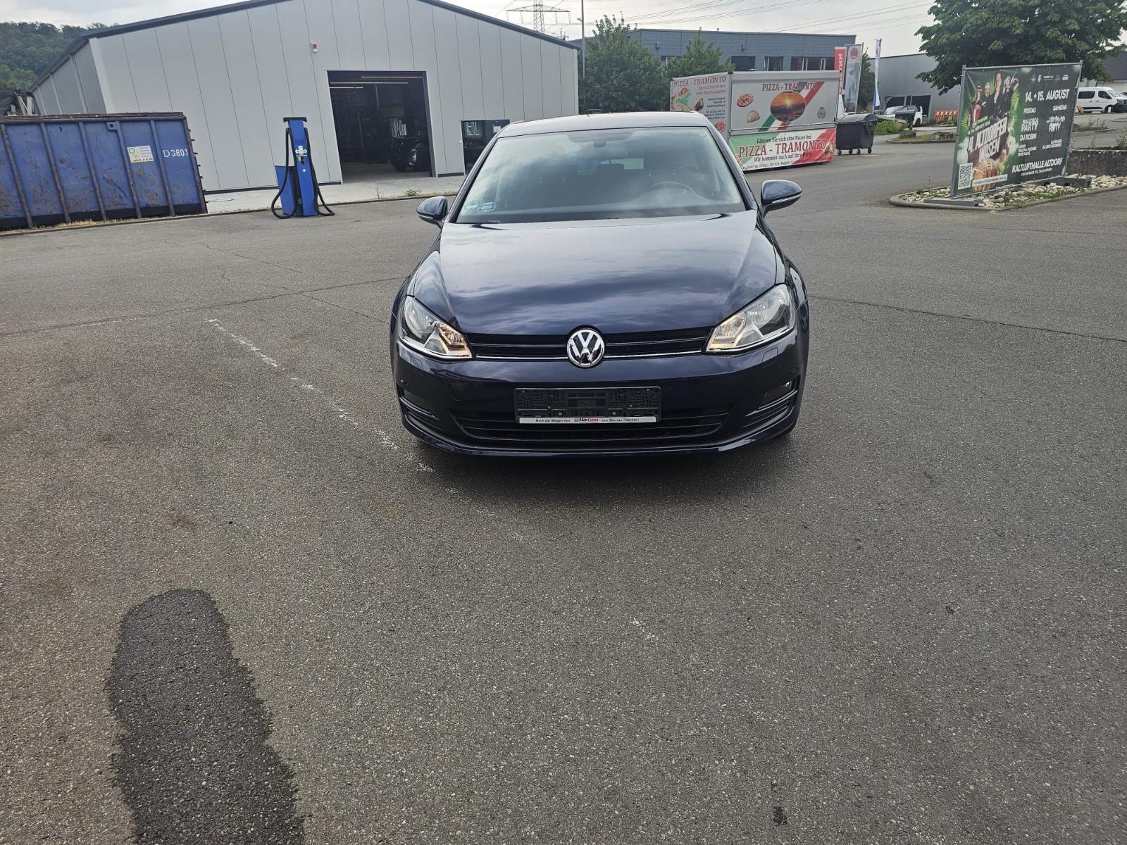 Volkswagen Golf VII Lim. Cup BMT | Navi | Tempomat|