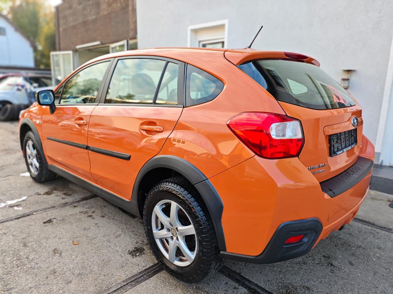 Subaru XV 2012 — photo 6