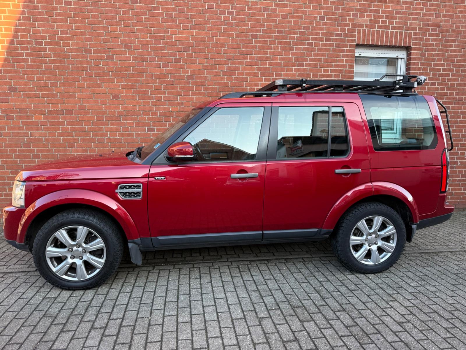 Land Rover Discovery 4  3.0TDV6 SE "Panorama" aus 1.Hd