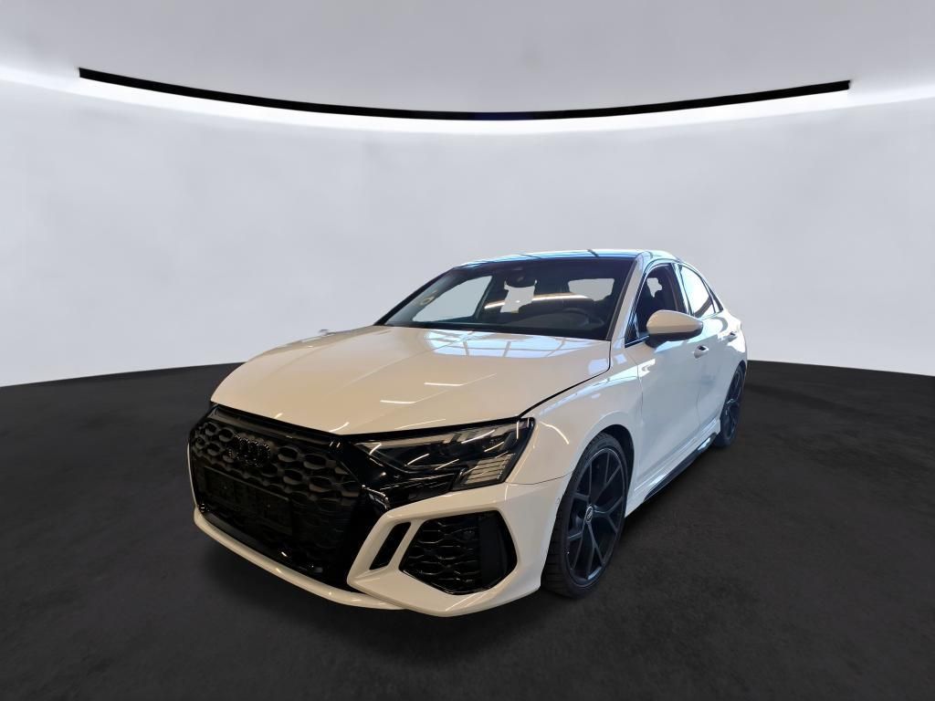 AUDI RS3 2.5 TFSI Lim. qu. S tronic Navi+Pano+Leder+R