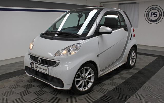 Smart Fortwo Coupe 1.0 Aut. SERVO PANO KLIMA TÜV 2026