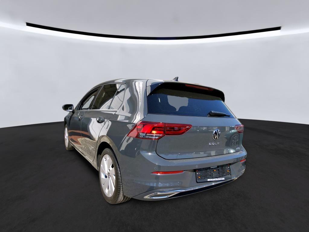 Volkswagen Golf VIII 1.5 eTSI DSG Style Navi Sprachbedienun