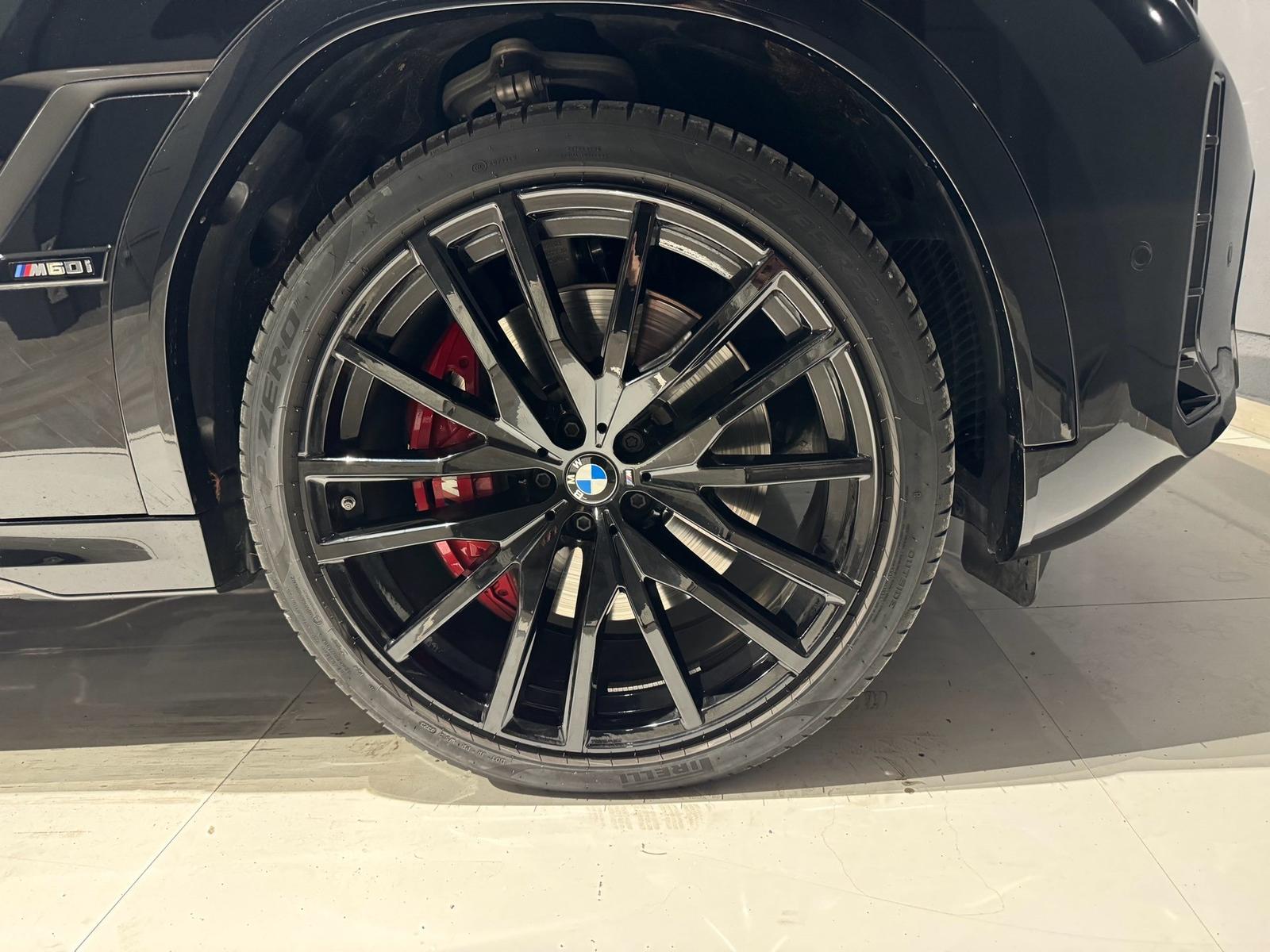 BMW X6 M60i xDrive FULL OPTION*CARBON*M SITZE – 17