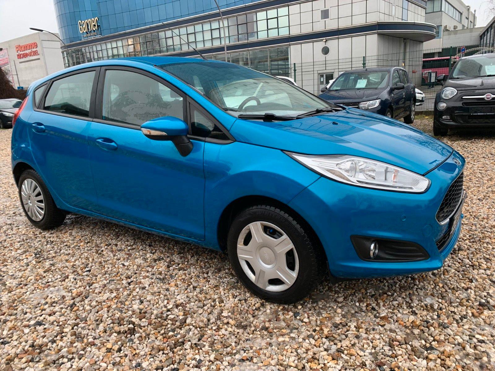 Ford Fiesta * Navi * Kamera * Einparkhilfe * Sitzhzg*