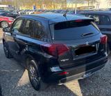 Suzuki Vitara 1.4 Hybrid Benzin - Suzuki Vitara: Limousine