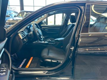 MYAUTOCENTER – Gebraucht- und Jahreswagen mit Werkstattservice in Pfaffenhofen BMW 320 d Sport Line *LED*PDC*Navi*